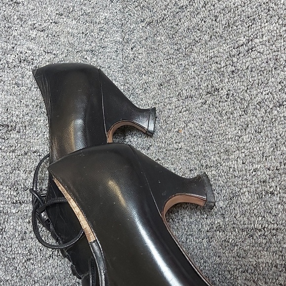 Heeled lace up leather pumps - Picture 3 of 7